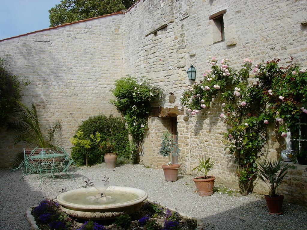 فندق Thairéفي  Les Jardins Saint Leonard المظهر الخارجي الصورة